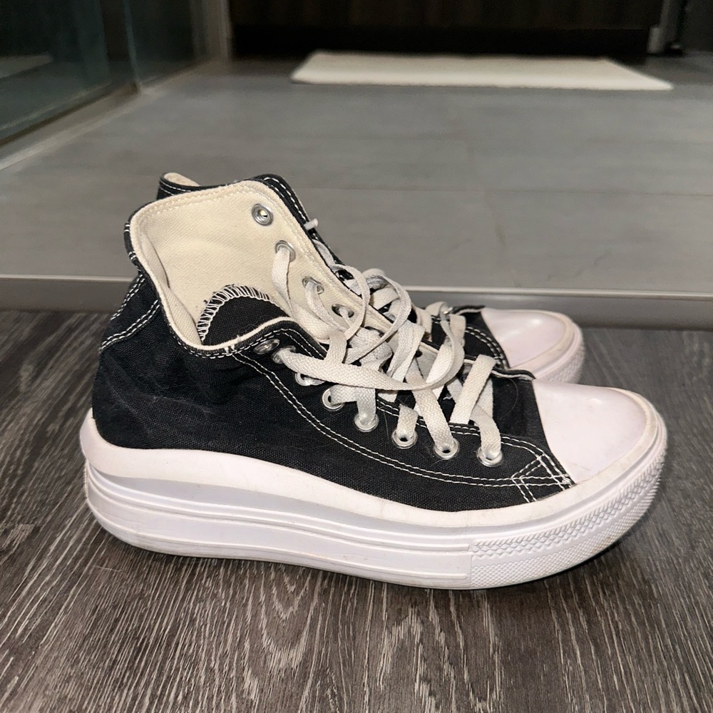 Platform Converse